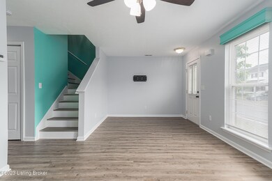 6631 Arbor Creek Dr, Louisville, KY 40228 - photo 3