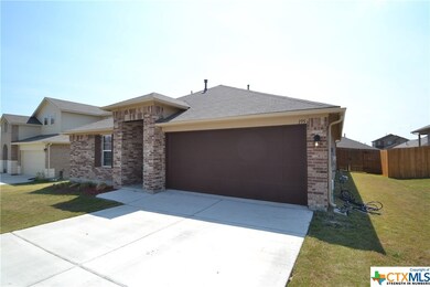 195 Screech Owl Dr, Kyle, TX 78640 - photo 2