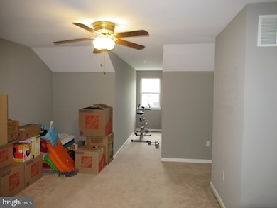 2201 Falls Gable Ln unit A, Baltimore, MD 21209 - photo 7