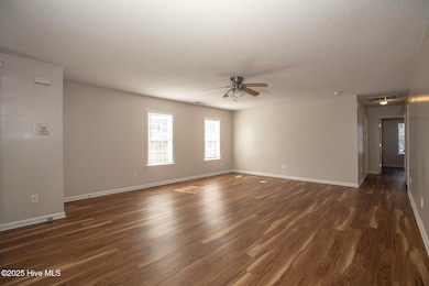 1008 S 10th St, Wilmington, NC 28401 - photo 7