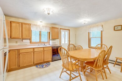 52 Rockville Ave, East Falmouth, MA 02536 - photo 7