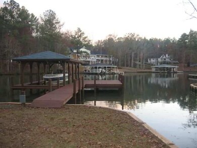 108 Lands Dr NE, Milledgeville, GA 31061 - photo 2