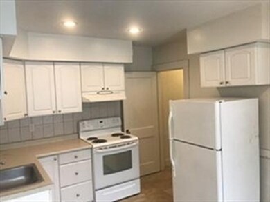 26 Reyem St unit 2, Waltham, MA 02453 - photo 2