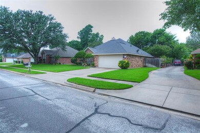 6413 Westgate Dr, North Richland Hills, TX 76182 - photo 3