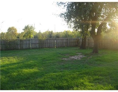 Yard/Garden. Private back yard