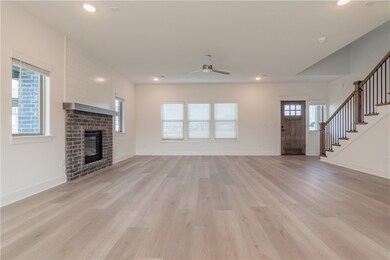 1121 Montichiello St, Tontitown, AR 72762 - photo 7