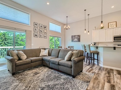 1241 Mullan Ct, Saint Paul Park, MN 55071 - photo 6