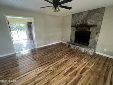 2530 Country Club Rd, Jacksonville, NC 28546 - photo 3