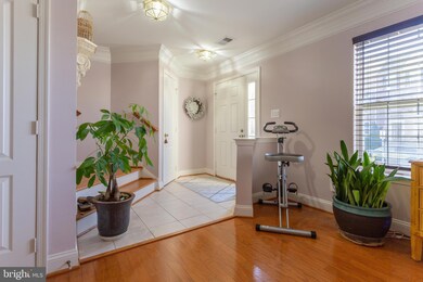 23413 Rainbow Arch Dr, Clarksburg, MD 20871 - photo 5