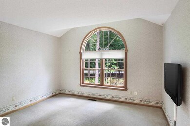 12820 Pa Be Shan Ln unit PVT, Charlevoix, MI 49720 - photo 7