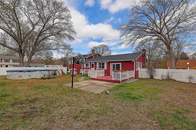 10 Valley Crest Dr, West Warwick, RI 02893 - photo 3