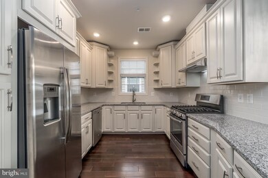 23305 Milltown Knoll Square unit 112, Ashburn, VA 20148 - photo 5