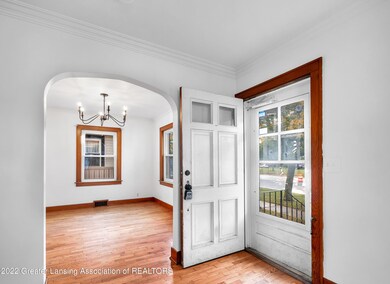 2101 S Martin Luther King jr Blvd, Lansing, MI 48910 - photo 2