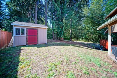17746 Vine Ln SE, Yelm, WA 98597 - photo 4