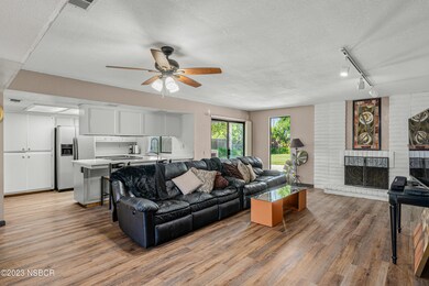4849 Tiffany Park Cir-6
