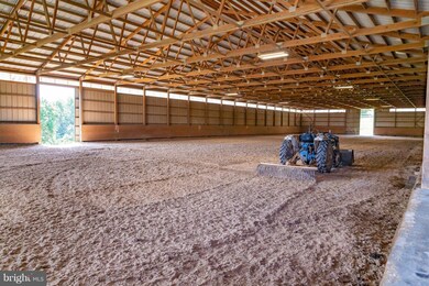 13431 Lewisdale Rd, Clarksburg, MD 20871 - photo 5