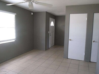 real_estate-1121