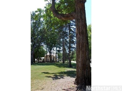 5615 Eureka Rd, Excelsior, MN 55331 - photo 4