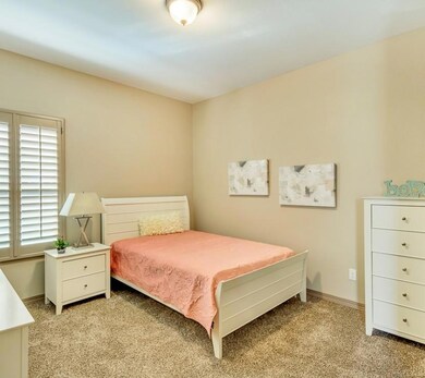 13669 Olney Ave, Horizon City, TX 79928 - photo 4