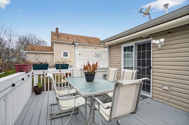 157 Bluebird Dr, Naugatuck, CT 06770 - photo 7