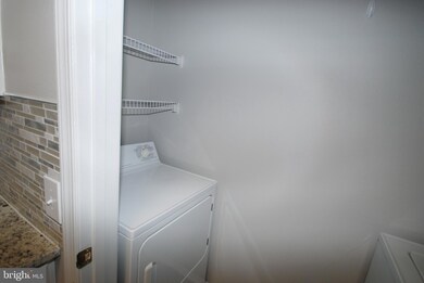 The Gates Of McLean unit 6209, McLean, VA 22102 - photo 4