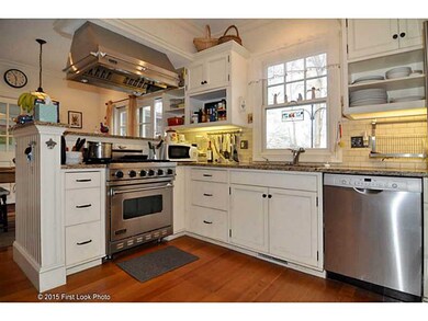 8 Crown Ave, Barrington, RI 02806 - photo 5