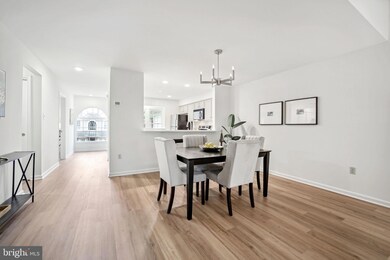 5704 Mayfair Manor Dr unit 95, Rockville, MD 20852 - photo 4