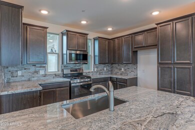Kitchen 3 (8)