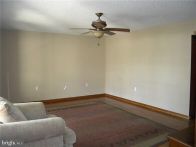 1109 Windlass Dr, Manahawkin, NJ 08050 - photo 4