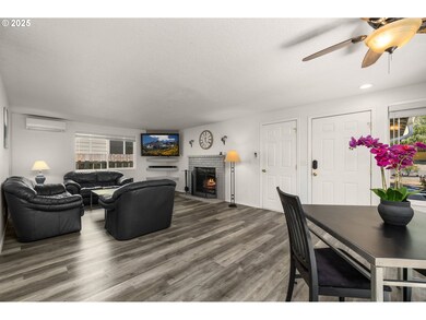 1034 Columbia Ave, Gladstone, OR 97027 - photo 7