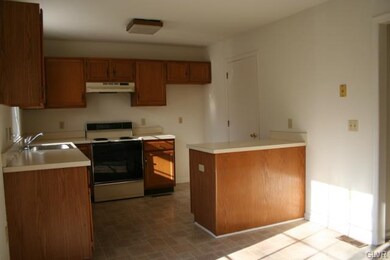 3015 Easton Ave unit 4, Bethlehem, PA 18017 - photo 5