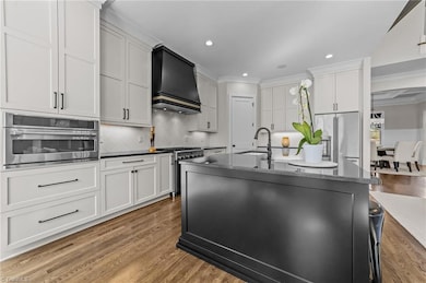 Open Floor Plan with vaulted ceilings