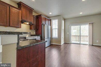 707 Woodstream Blvd unit 804, Stafford, VA 22556 - photo 7