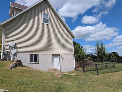 1764 Highway T38 N unit N-80, Grinnell, IA 50112 - photo 4