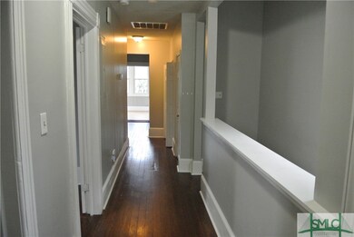 913 E Henry St, Savannah, GA 31401 - photo 4
