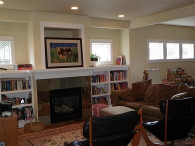 1225 NW John Fremont St, Bend, OR 97701 - photo 4