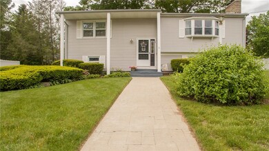 18 Candlewood Dr, Greenville, RI 02828 - photo 5