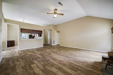 2609 Parkway Ave, Rosenberg, TX 77471 - photo 3