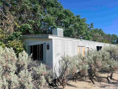 5839 Macpherson Ln, Fallon, NV 89406 - photo 4