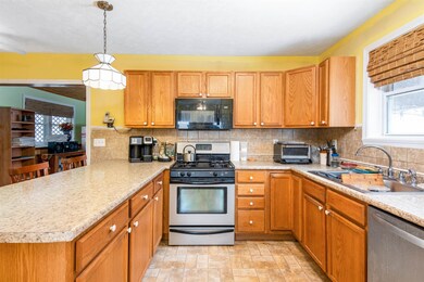 2 Forrest Rd, Fairfax, VT 05454 - photo 6