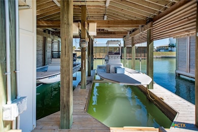 507 S 7th St, Port O Connor, TX 77982 - photo 2