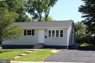 349 Brock Bridge Rd, Laurel, MD 20724 - photo 2