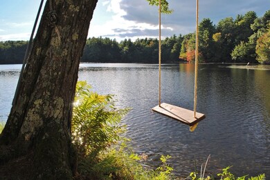 142 Shoreline Dr, Ware, MA 01082 - photo 4