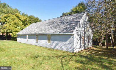 8611 Church Ln, Randallstown, MD 21133 - photo 5