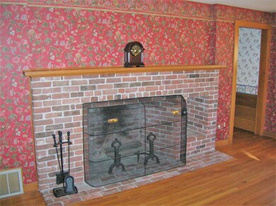 245 Main St, Lancaster, MA 01523 - photo 4