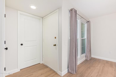 10327 W Ocotillo Dr, Sun City, AZ 85373 - photo 4