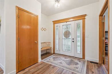 7104 Doubletree Rd NE, Cedar Rapids, IA 52402 - photo 3