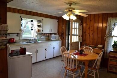 111 Parsons Ln, Harrodsburg, KY 40330 - photo 4