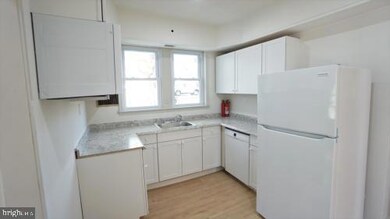 2953 W Germantown Pike unit 1, Norristown, PA 19403 - photo 4