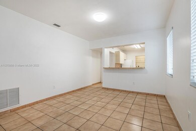 dining area off kitchen